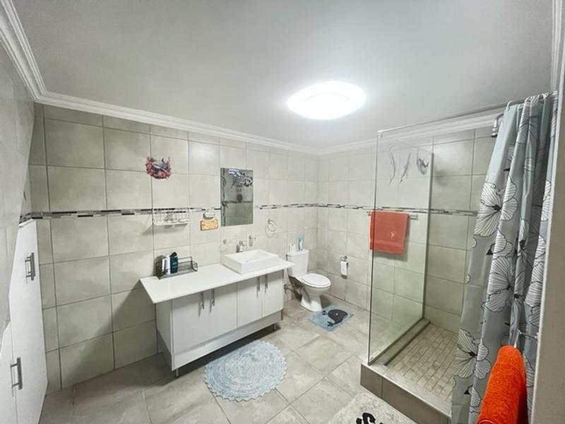4 Bedroom Property for Sale in Dana Bay Western Cape